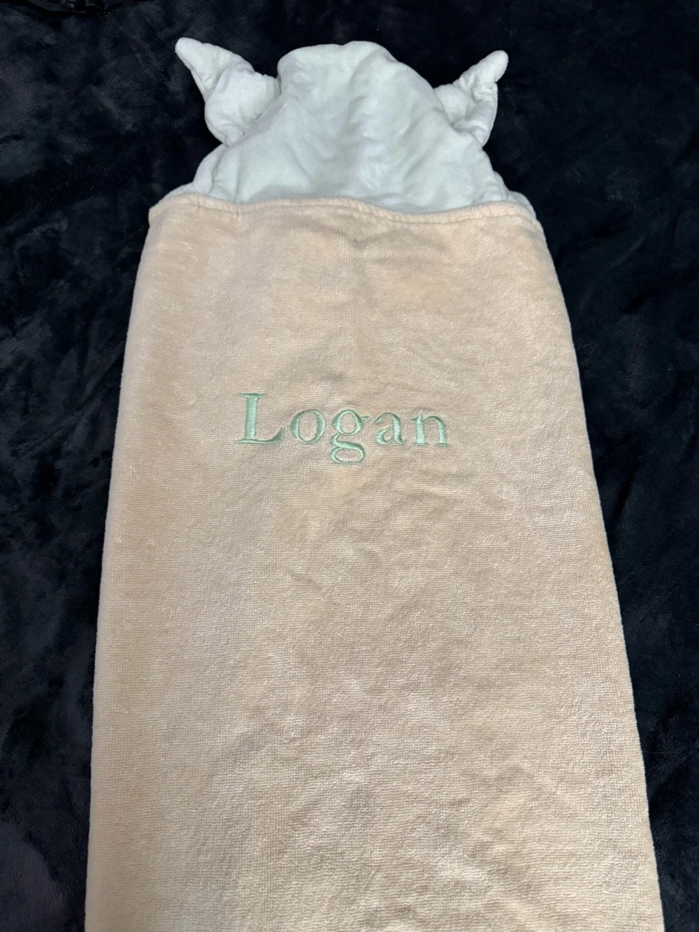 Personalized Pottery Barn Kids Star Wars Grogu Hooded Towel